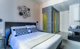 Moai Home